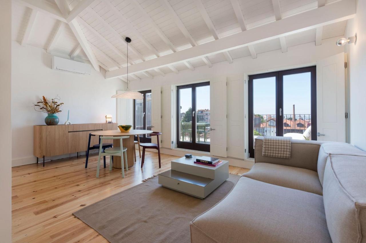Boavista Penthouse W/ 2 Balconies & Ac By Lovelystay Porto Exterior photo