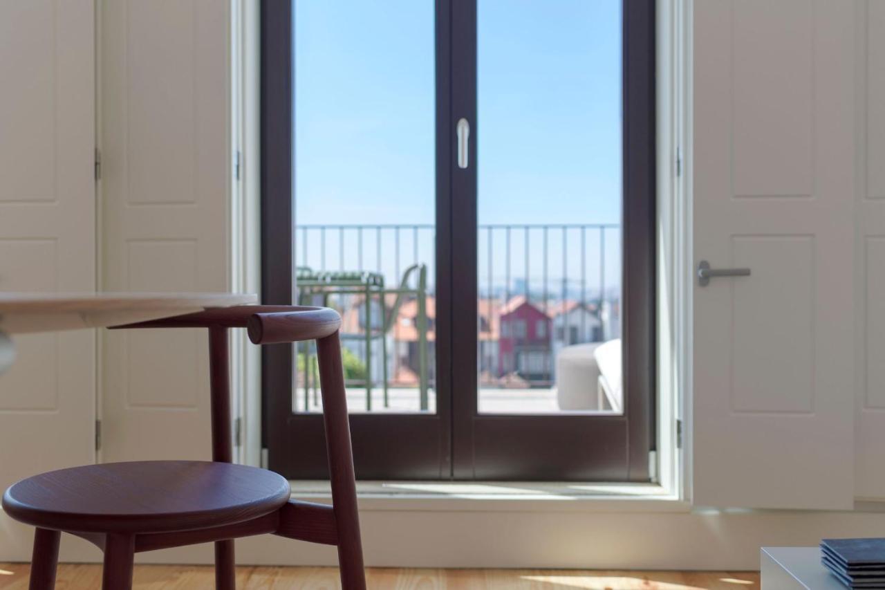 Boavista Penthouse W/ 2 Balconies & Ac By Lovelystay Porto Exterior photo