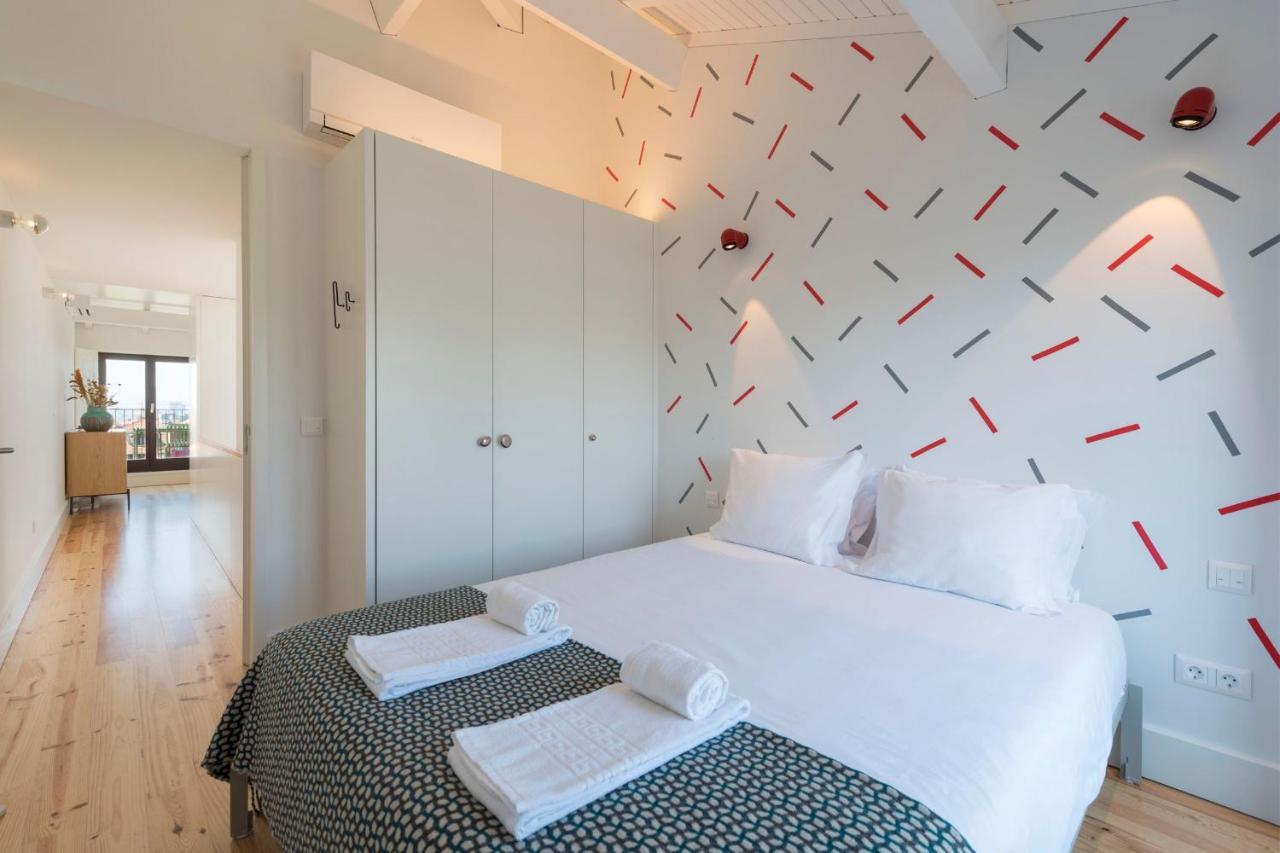 Boavista Penthouse W/ 2 Balconies & Ac By Lovelystay Porto Exterior photo