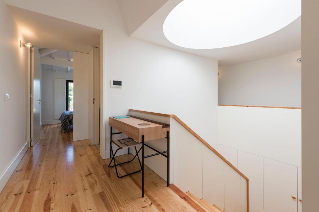 Boavista Penthouse W/ 2 Balconies & Ac By Lovelystay Porto Exterior photo