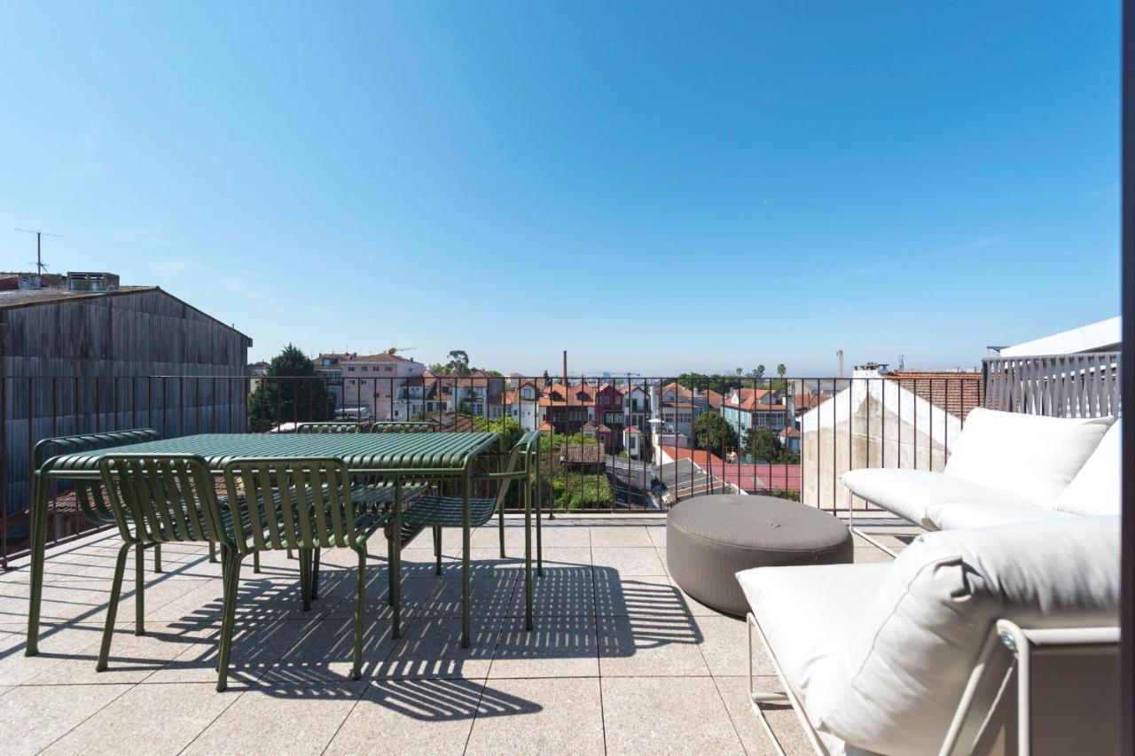 Boavista Penthouse W/ 2 Balconies & Ac By Lovelystay Porto Exterior photo